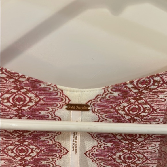 Free People Graphic Tie Sleeves Blouse - Picture 2 of 5